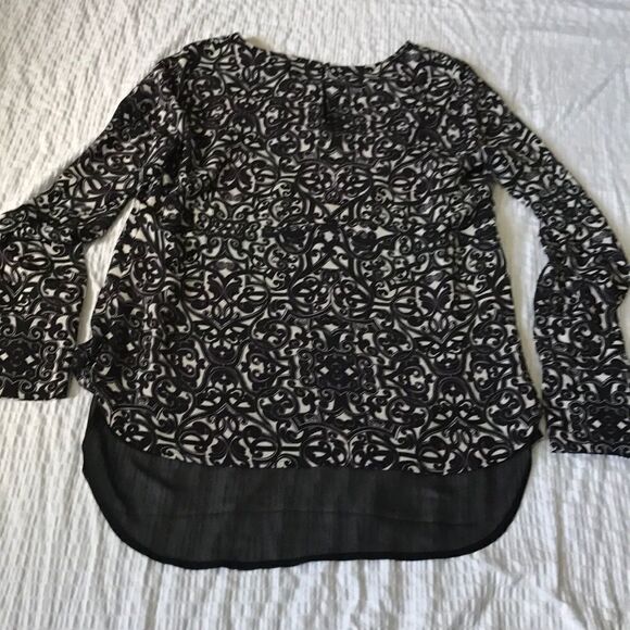The Limited Hi-Low Printed Blouse - Size XS - Picture 8 of 8